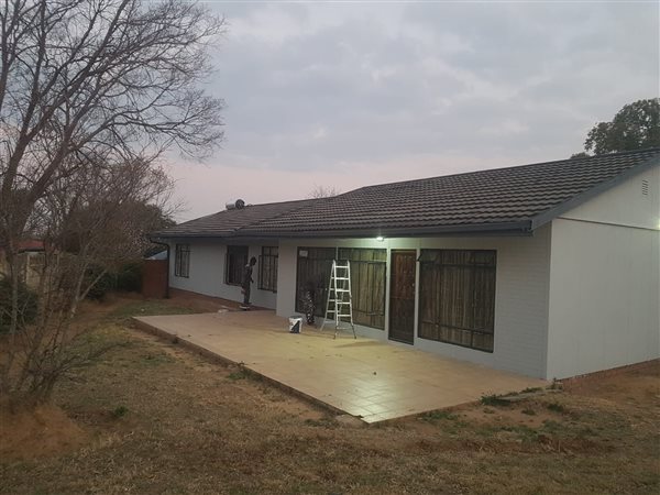 4 Bed House in Ladybrand