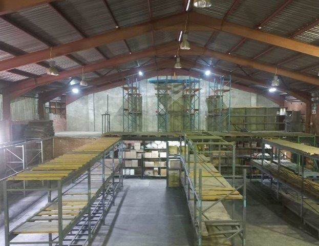 600  m² Industrial space in Hamilton photo number 2