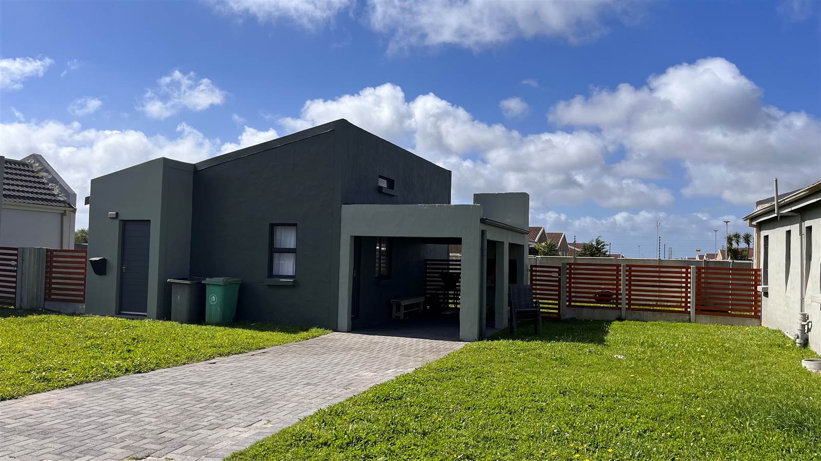 2 Bed House in Parsons Vlei photo number 1