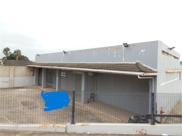 1 200 m² Commercial space 1 200 m² Commercial space