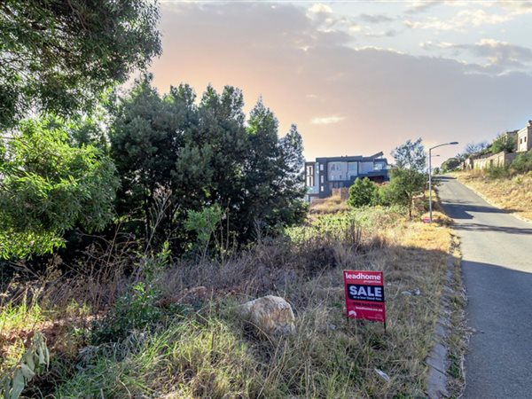 1250 m² Land available in Noordheuwel