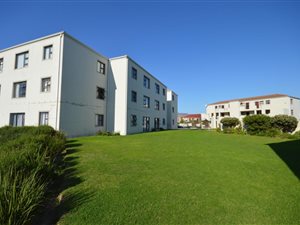 Apartment in Strand Central