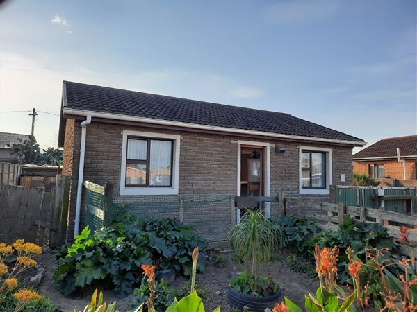 2 Bedroom House 2 Bedroom House