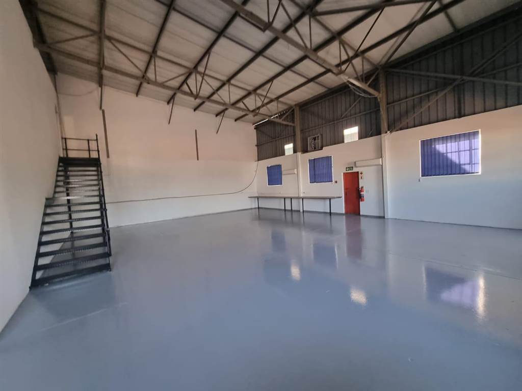2150  m² Industrial space in Hughes photo number 19