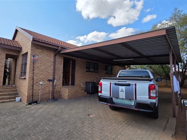 3 Bedroom House 3 Bedroom House