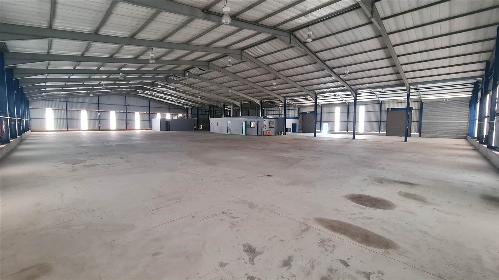 2600  m² Industrial space in Clayville photo number 3