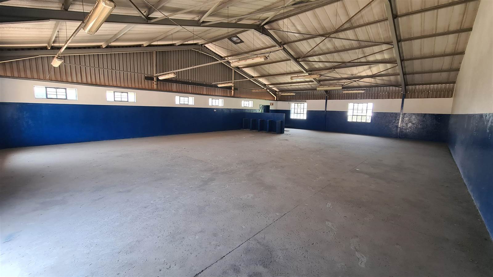 2600  m² Industrial space in Clayville photo number 7