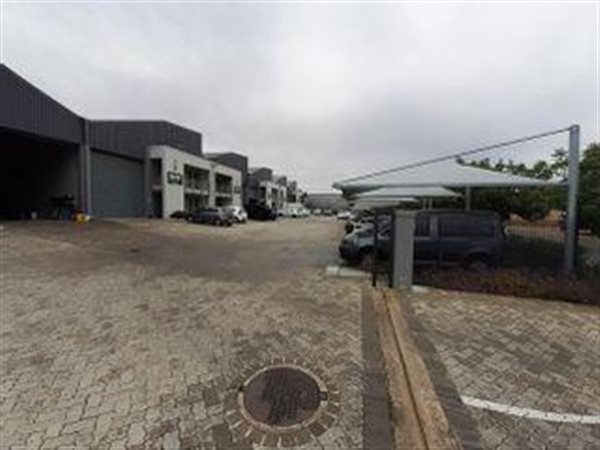 324  m² Industrial space in Milnerton