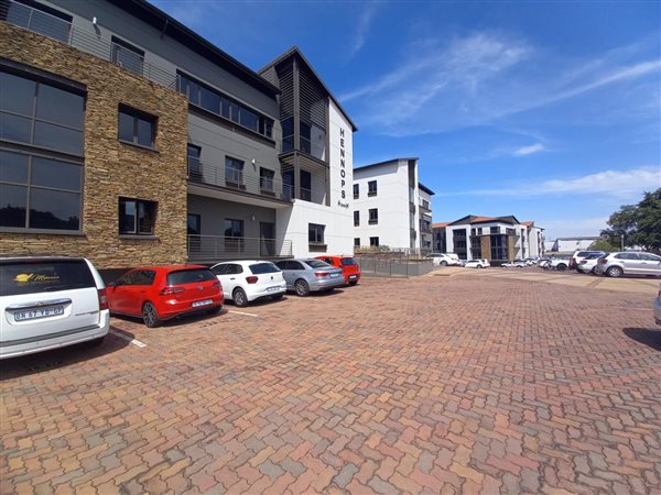 337 m² Office Space 337 m² Office Space