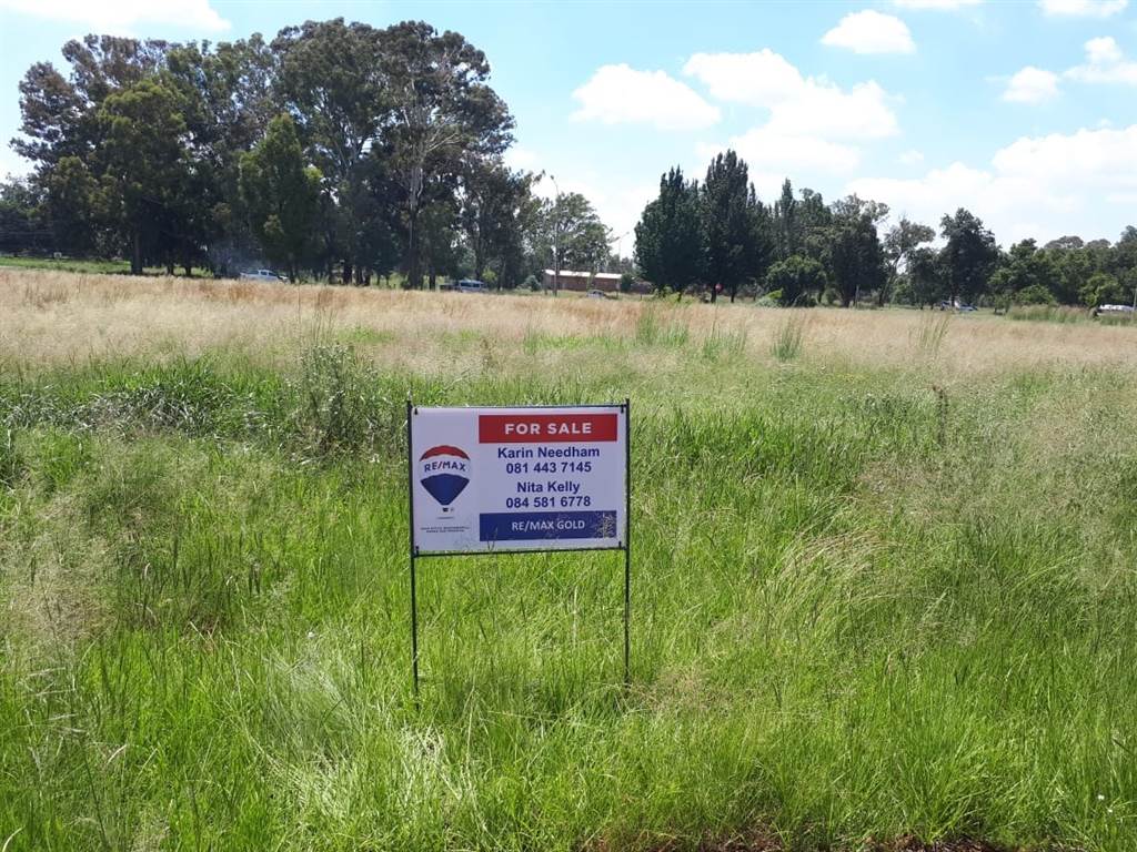 2000 m² Land available in Carletonville photo number 4