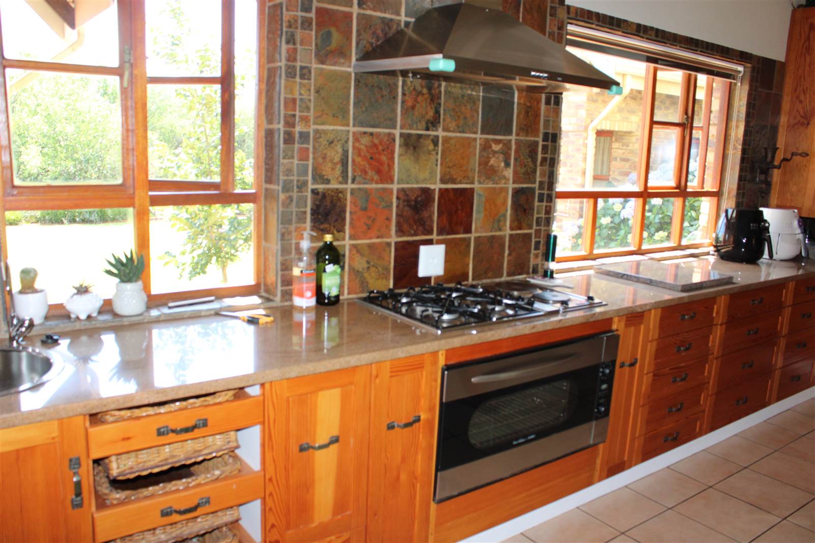 6 Bed House in Mooikloof Equestrian Estate photo number 12