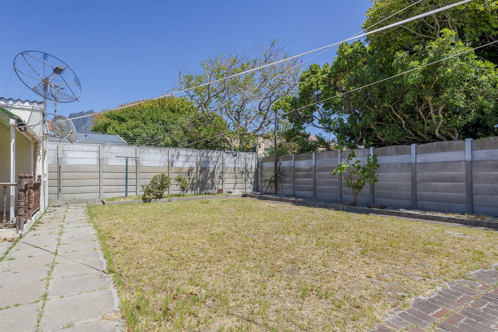 3 Bed House in Rondebosch photo number 9