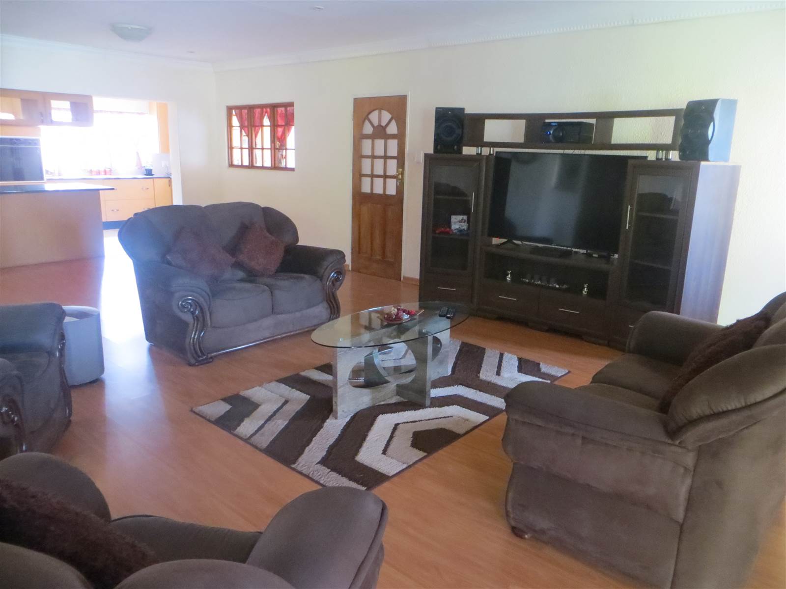 3 Bed Townhouse in Fochville photo number 6