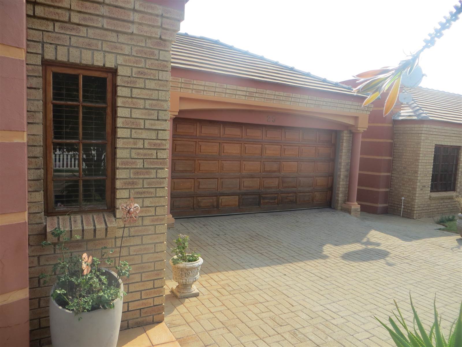 3 Bed Townhouse in Fochville photo number 2