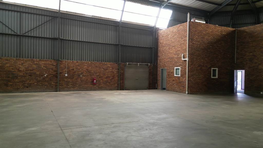 10584  m² Industrial space in Jet Park photo number 27