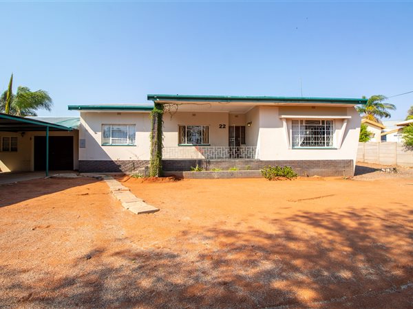 3 Bedroom House 3 Bedroom House