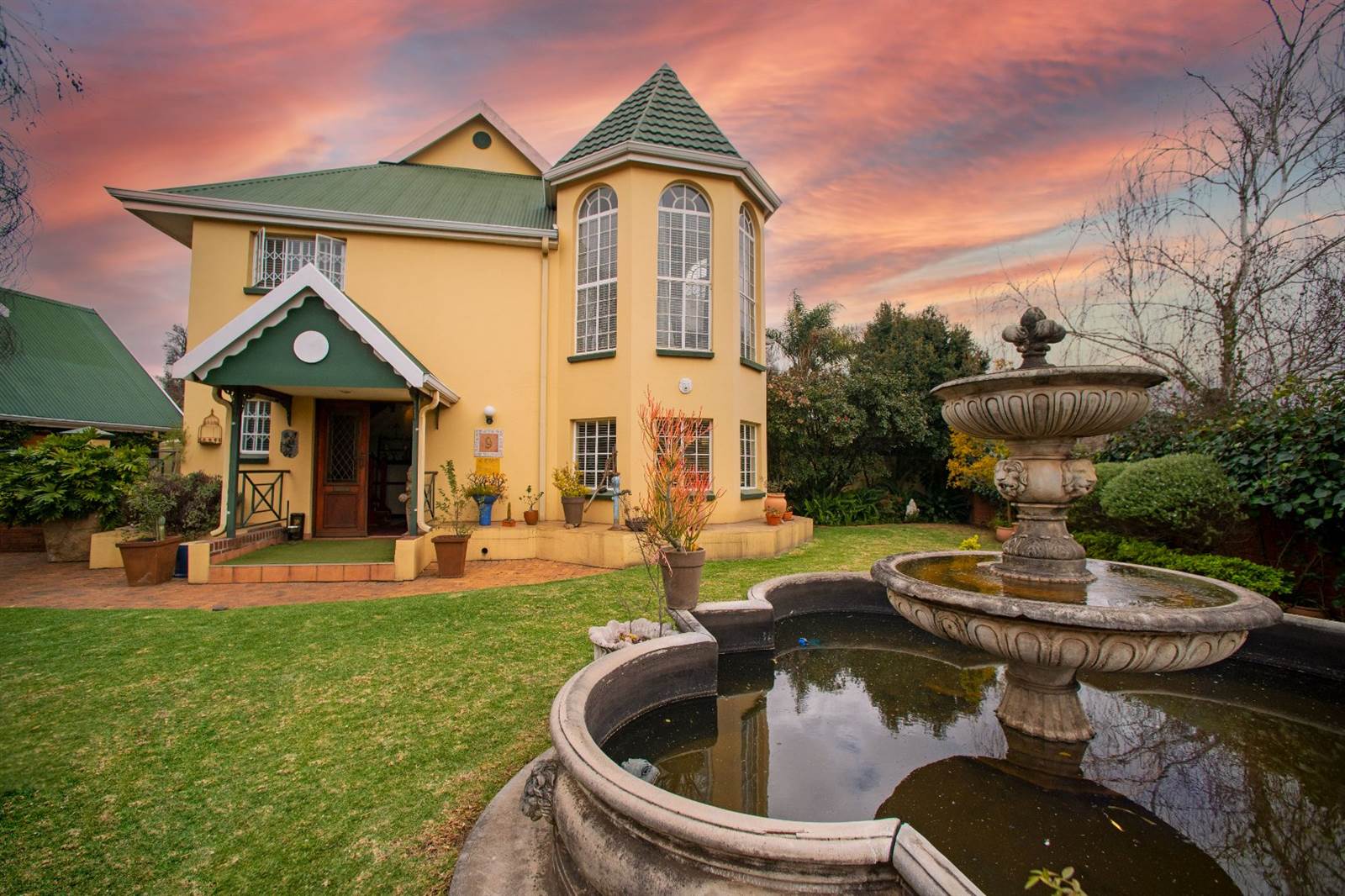4 Bed House in Benoni Country Club photo number 1