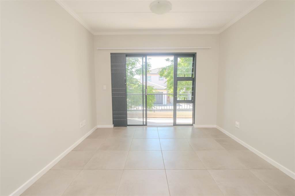 2 Bed Apartment in Brackenfell Central photo number 19
