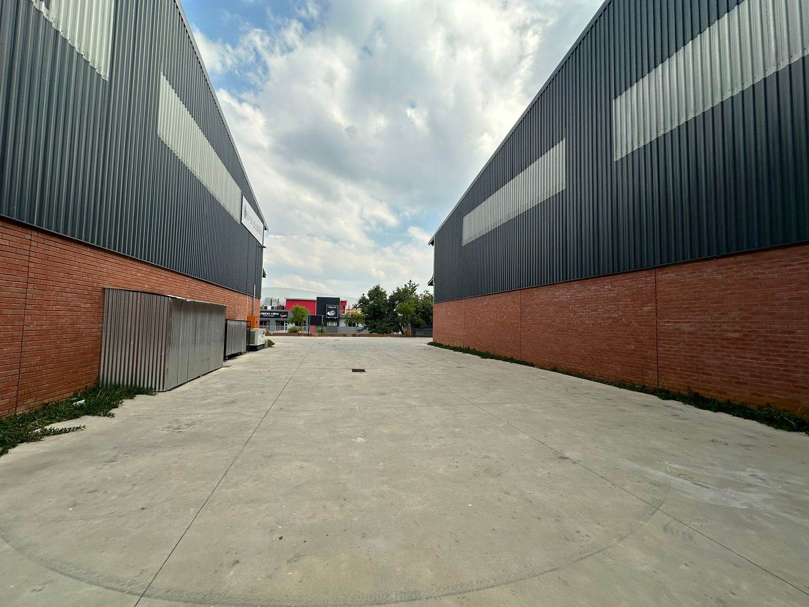 677  m² Industrial space in Roodepoort Central photo number 18