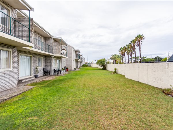 2 Bedroom Flat 2 Bedroom Flat
