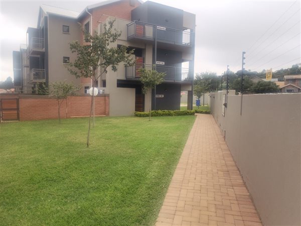 3 Bedroom Apartment 3 Bedroom Apartment