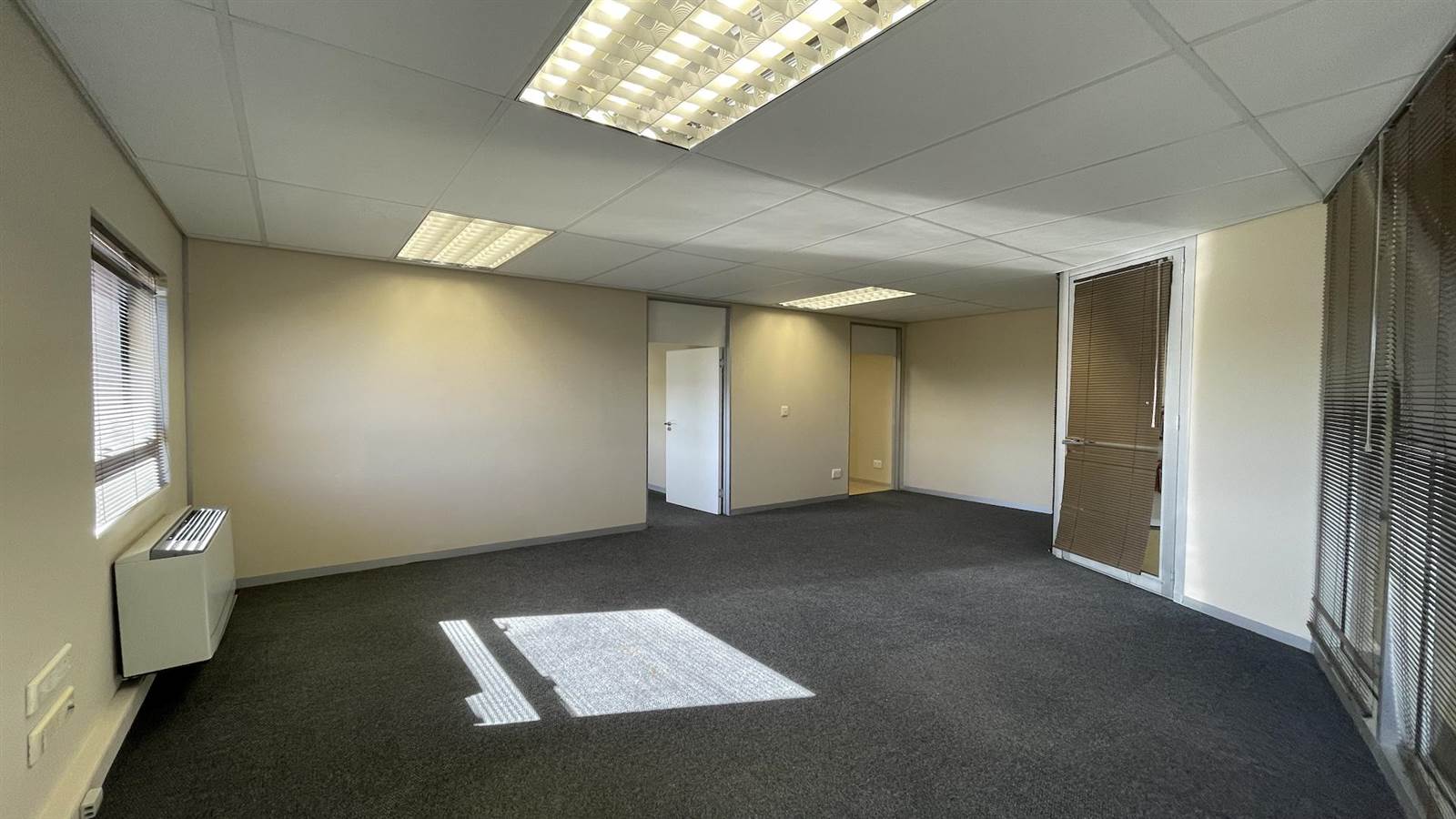 231  m² Commercial space in Tyger Valley photo number 15