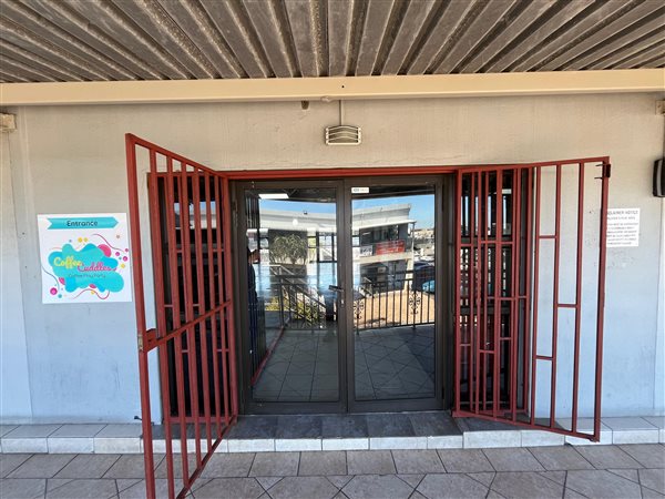 370 m² Commercial space 370 m² Commercial space