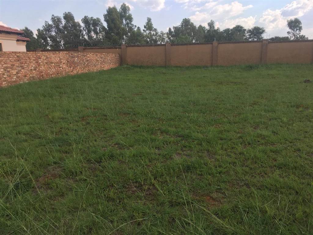 500 m² Land available in Rayton photo number 3