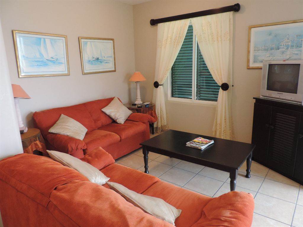 3 Bed Apartment in St Francis Bay photo number 4