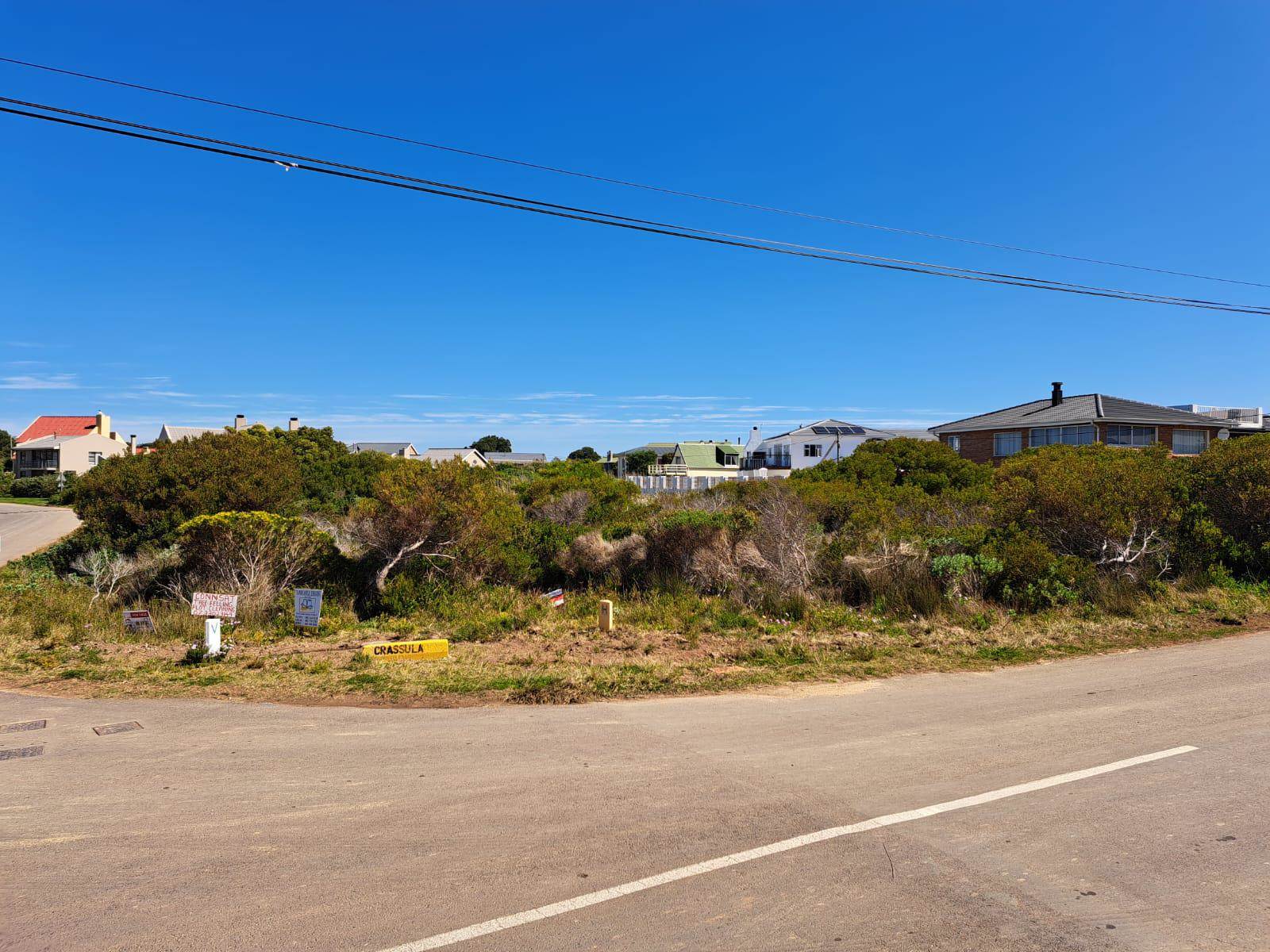 885 m² Land available in Bettys Bay photo number 1