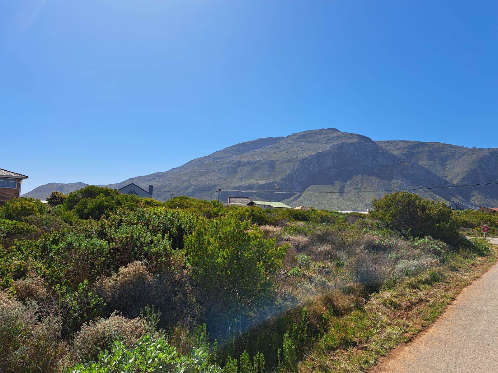 885 m² Land available in Bettys Bay photo number 4