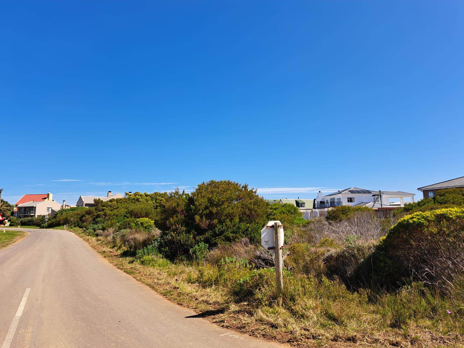 885 m² Land available in Bettys Bay photo number 8
