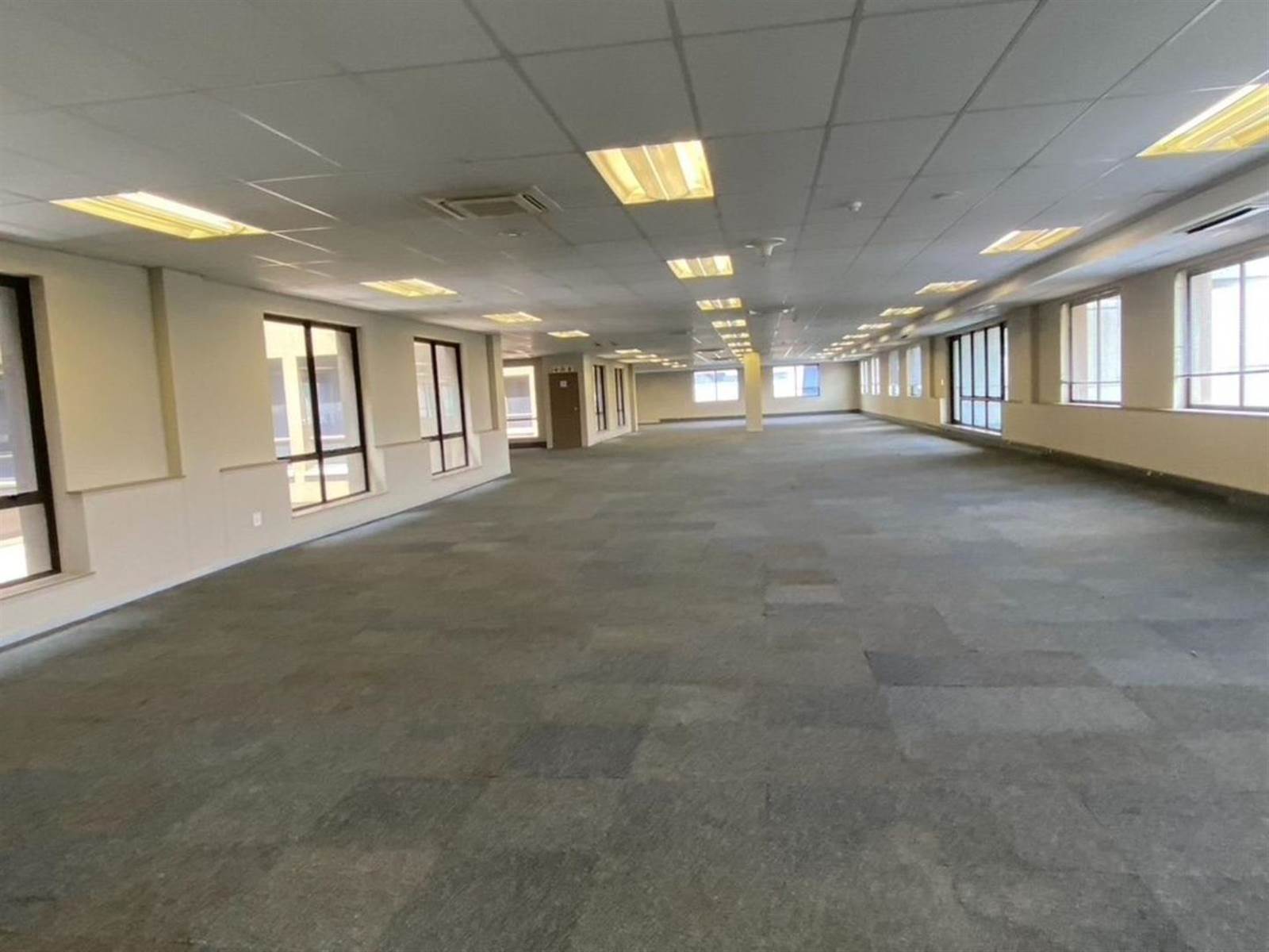 6315  m² Commercial space in Parktown photo number 9
