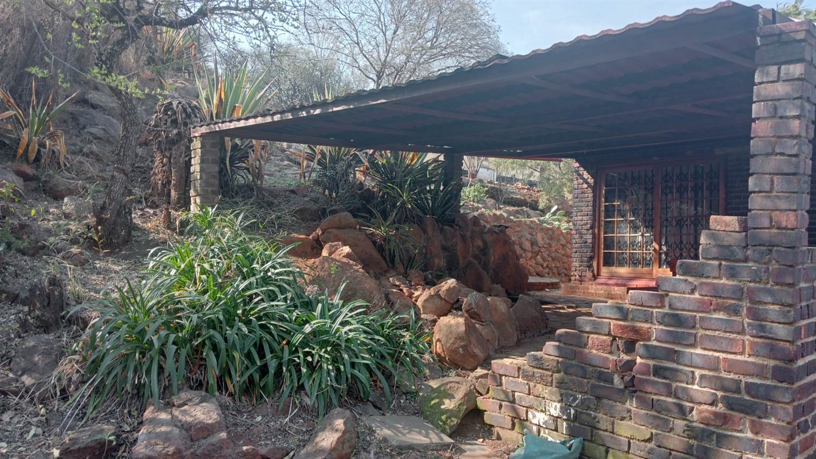 4 Bed House in Naturena photo number 15
