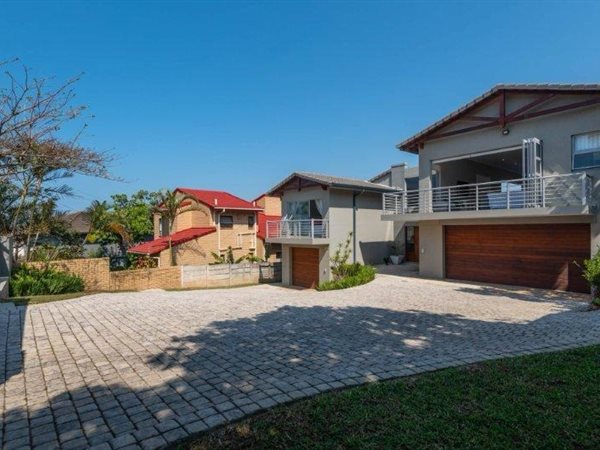 4 Bedroom House 4 Bedroom House