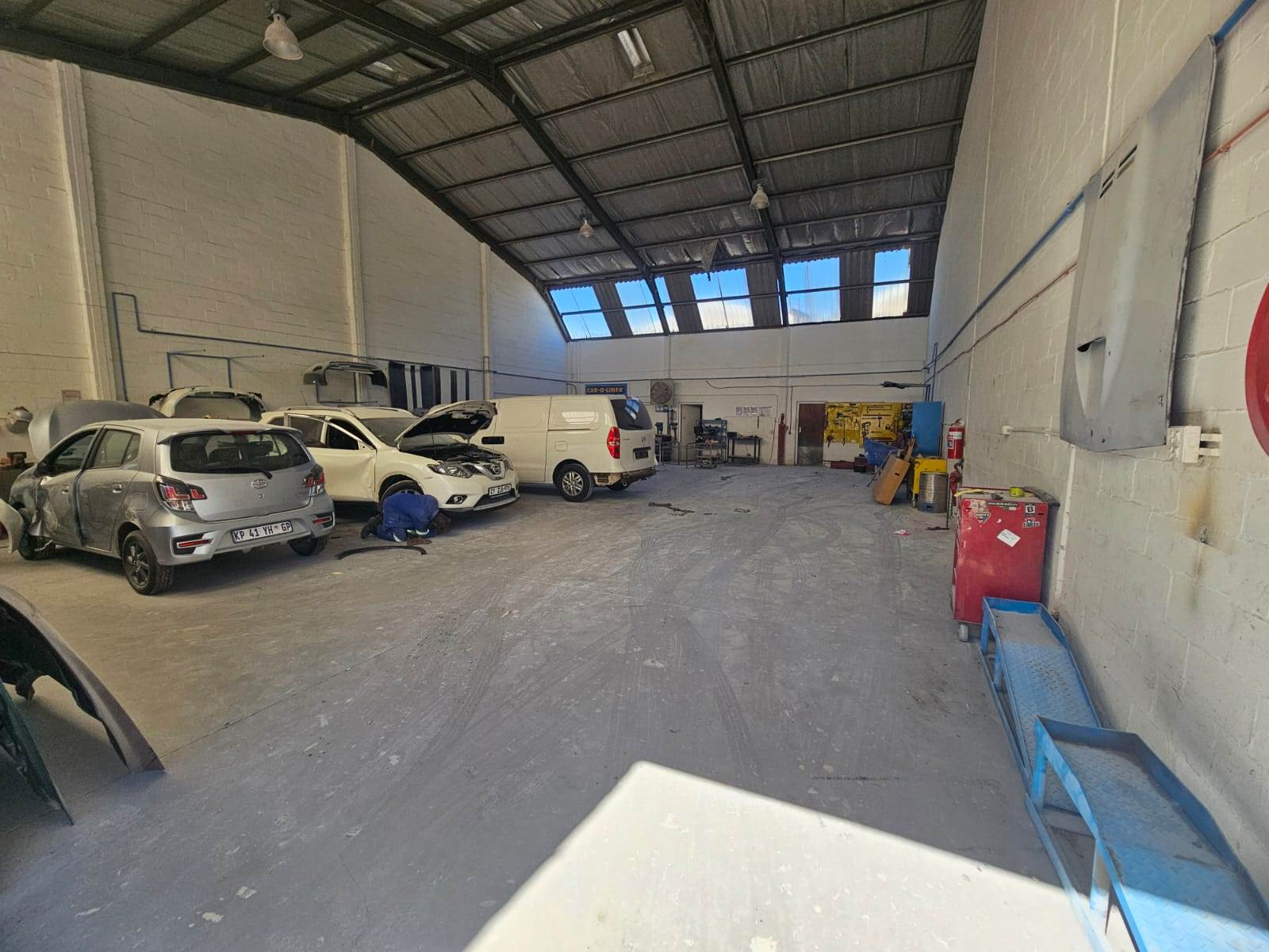 250  m² Industrial space in Montague Gardens photo number 5