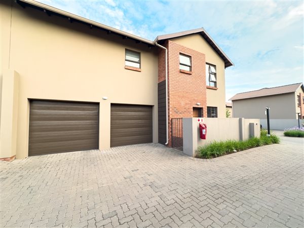 3 Bed Townhouse