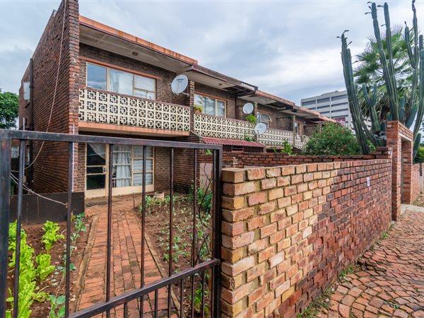 2 Bedroom Duplex 2 Bedroom Duplex