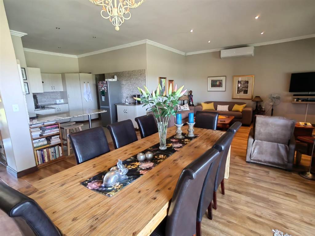 3 Bed House in Parys Golf Estate photo number 7