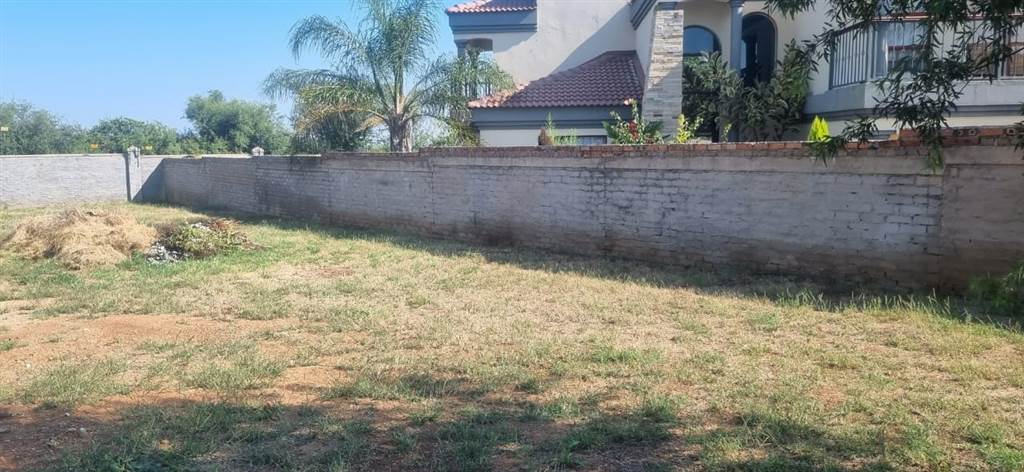 644 m² Land available in Polokwane Central photo number 3