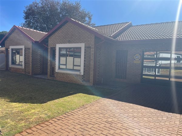 2 Bedroom House