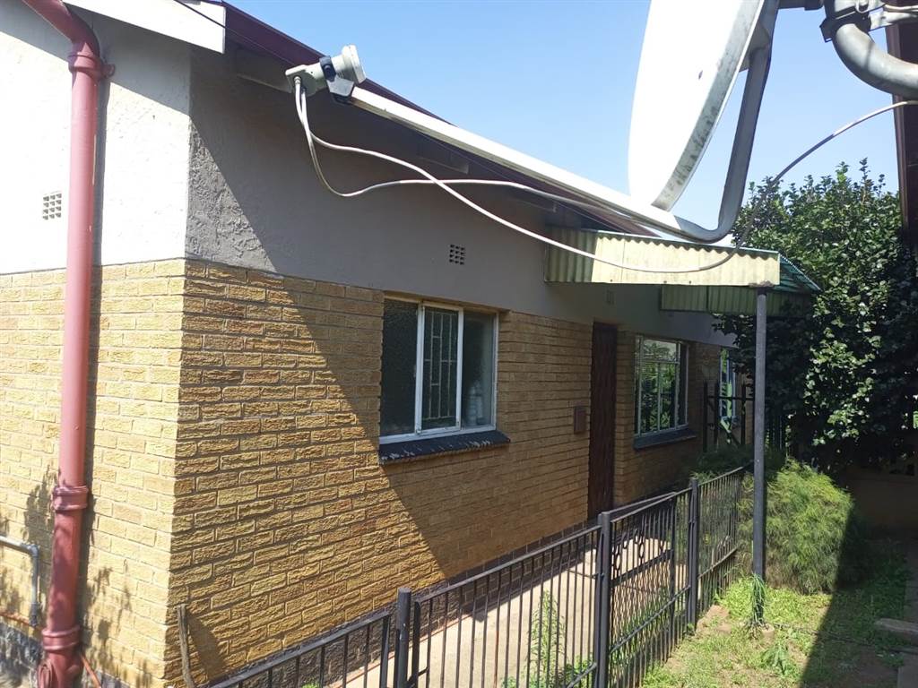 3 Bed House in Boksburg North photo number 17