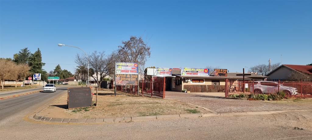 Retail space in Ventersdorp photo number 21
