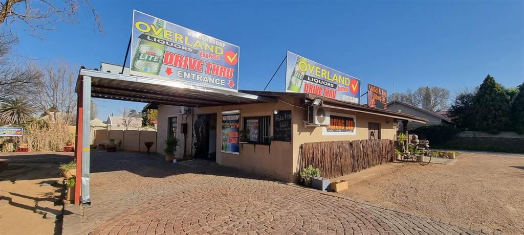 Retail space in Ventersdorp photo number 4