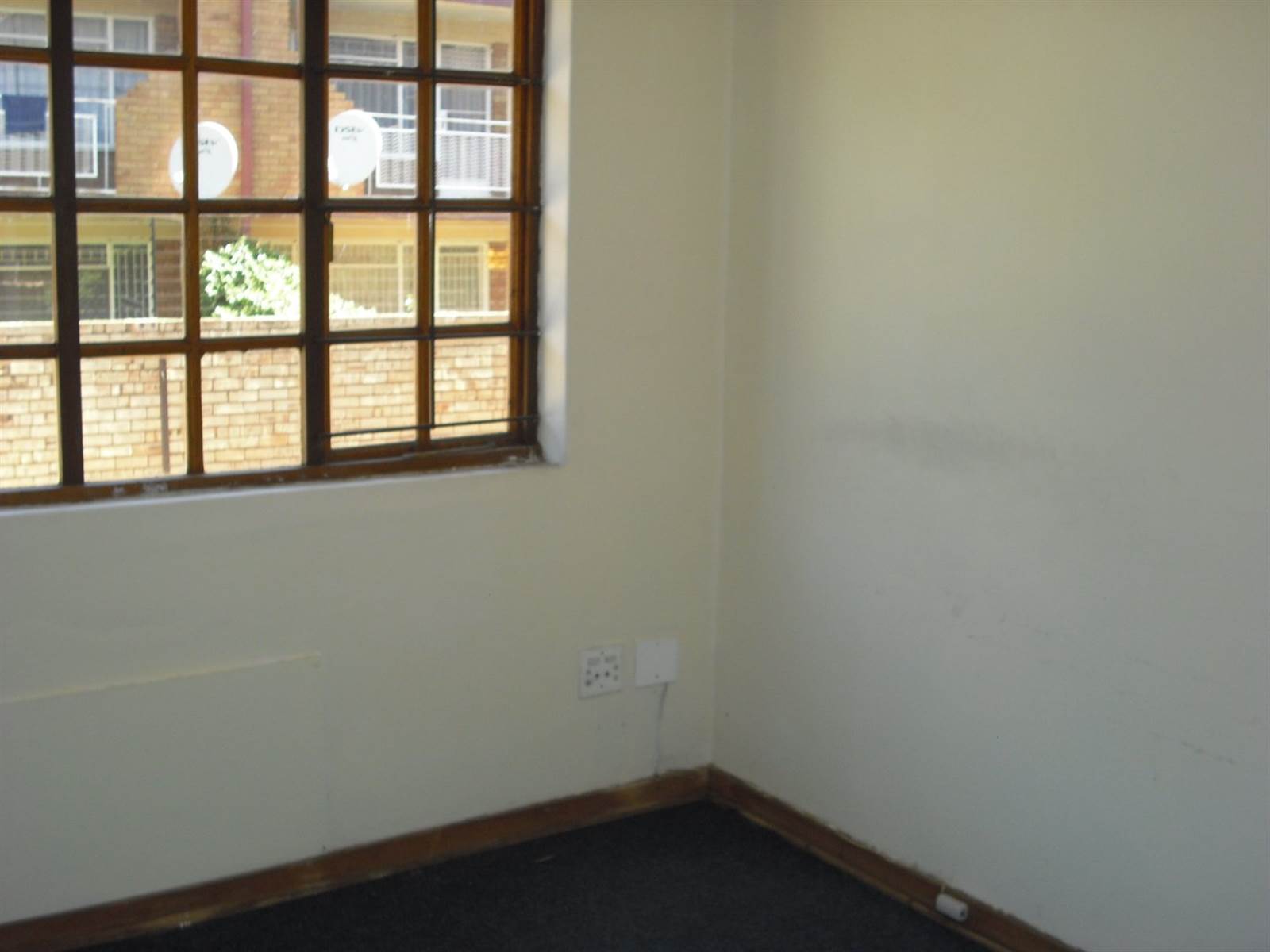 122  m² Commercial space in Westdene photo number 2