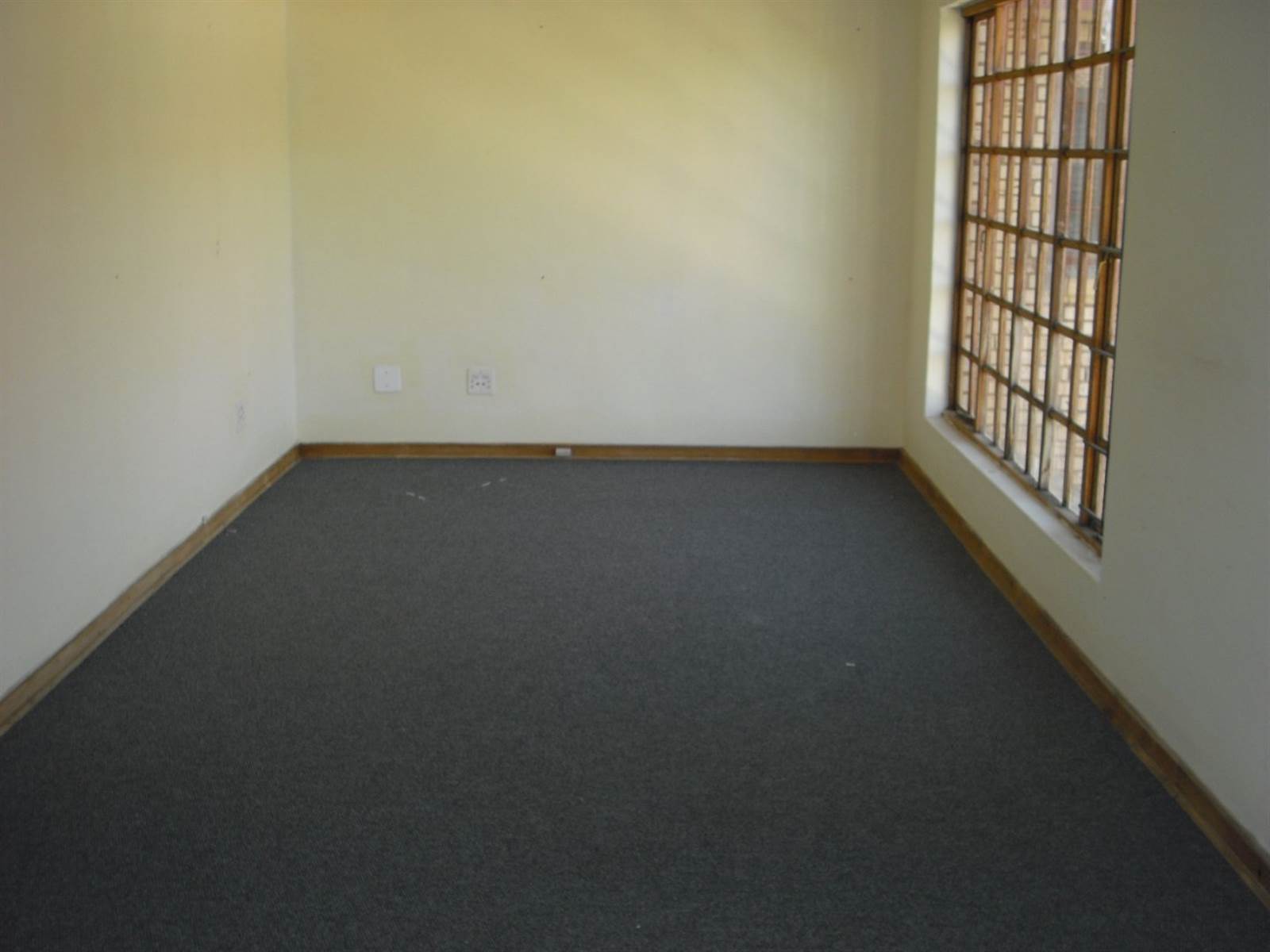 122  m² Commercial space in Westdene photo number 3