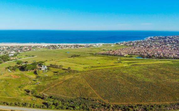 23 ha Land available in Jeffreys Bay photo number 2