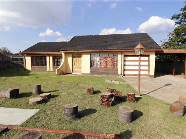 3 Bed House in Modder East