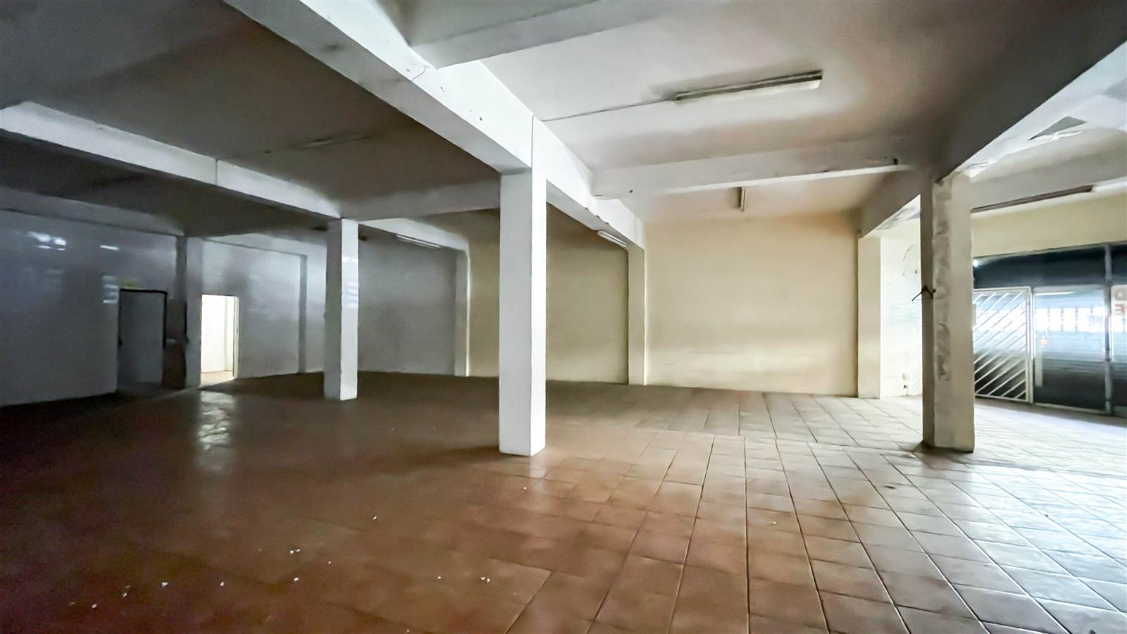 664  m² Commercial space in Germiston Central photo number 12