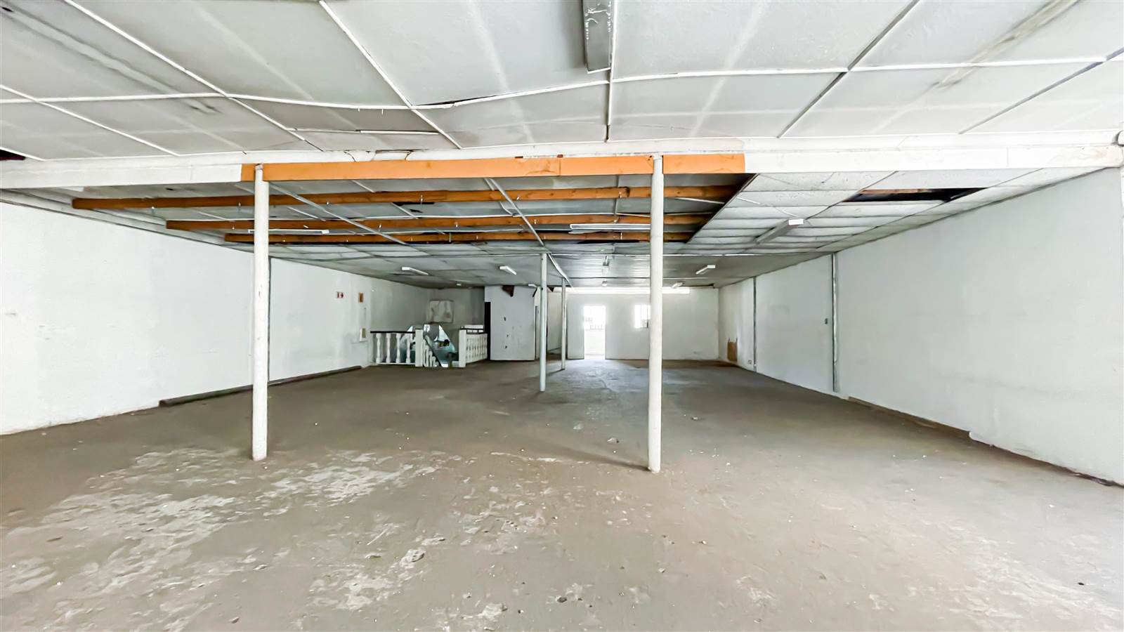 664  m² Commercial space in Germiston Central photo number 4